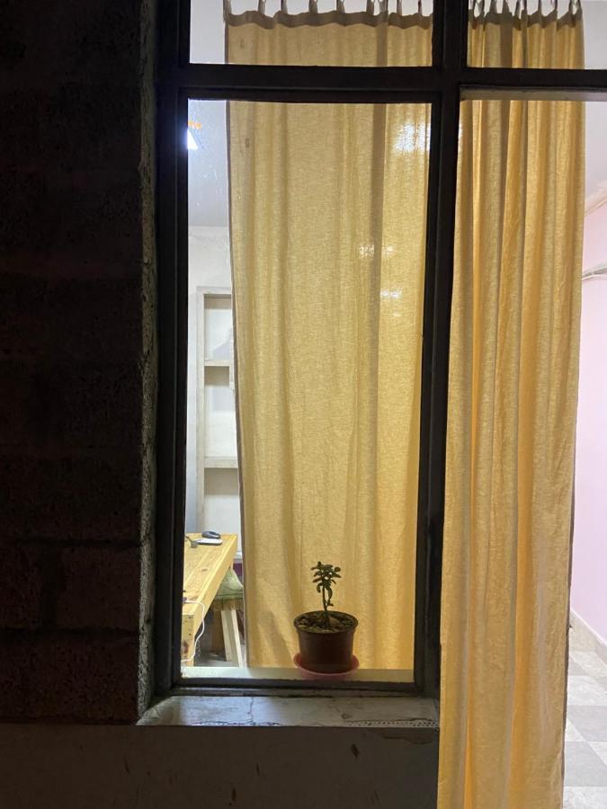 Vahe'S Family Guests House Apartment Yerevan Ngoại thất bức ảnh