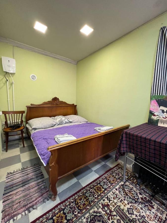 Vahe'S Family Guests House Apartment Yerevan Ngoại thất bức ảnh