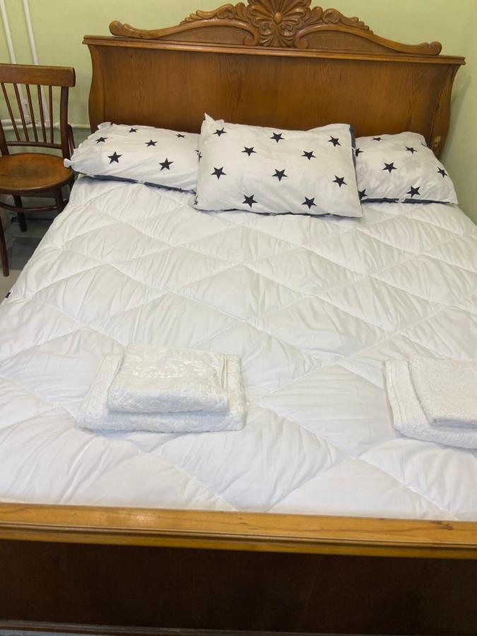 Vahe'S Family Guests House Apartment Yerevan Ngoại thất bức ảnh