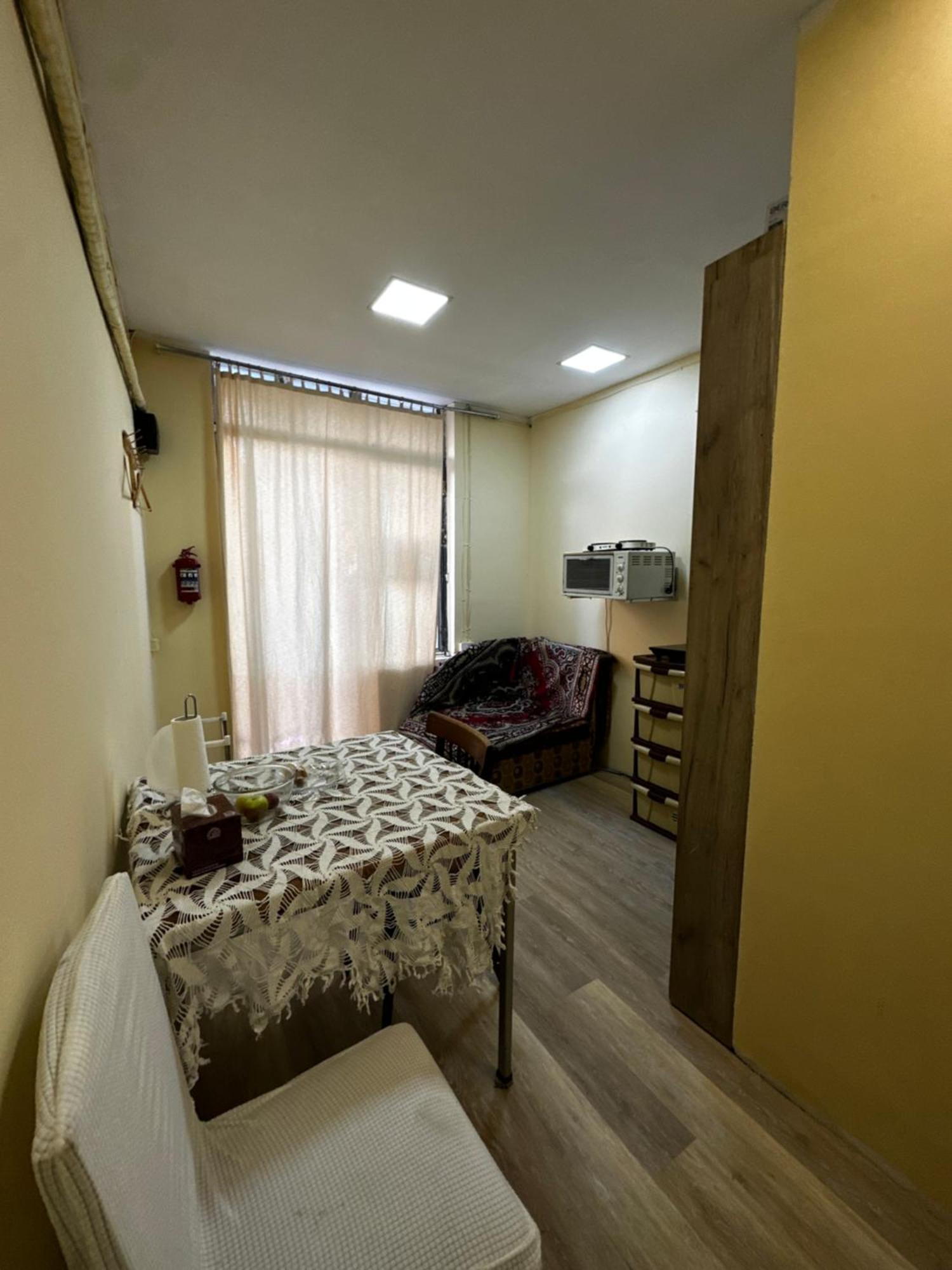 Vahe'S Family Guests House Apartment Yerevan Ngoại thất bức ảnh